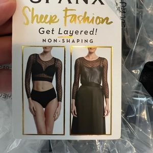 Spanx get layered crop top!